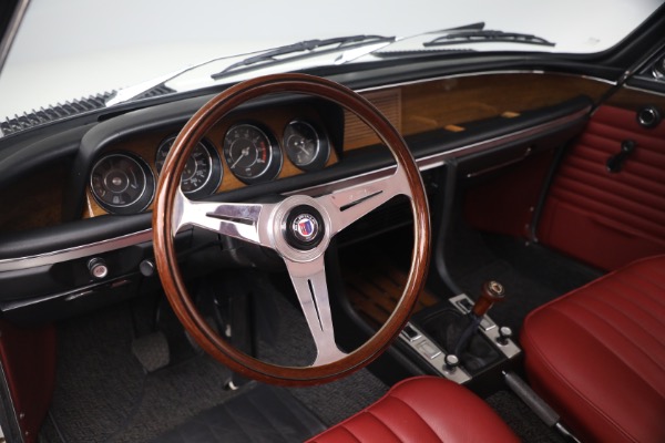 Used 1974 BMW 3.0CSi for sale $175,000 at Bentley Greenwich in Greenwich CT 06830 18
