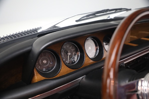 Used 1974 BMW 3.0CSi for sale $175,000 at Bentley Greenwich in Greenwich CT 06830 19
