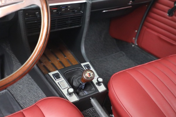 Used 1974 BMW 3.0CSi for sale $175,000 at Bentley Greenwich in Greenwich CT 06830 20