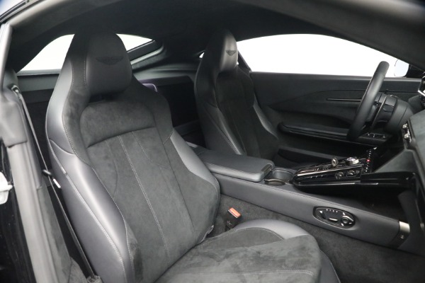 Used 2025 Aston Martin Vantage for sale $187,900 at Bentley Greenwich in Greenwich CT 06830 19