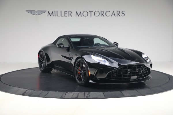 New 2026 Aston Martin Vantage S Roadster for sale $256,300 at Bentley Greenwich in Greenwich CT 06830 23