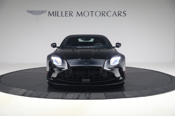 New 2026 Aston Martin Vantage S Roadster for sale $256,300 at Bentley Greenwich in Greenwich CT 06830 24