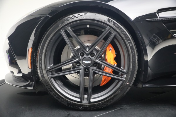 New 2026 Aston Martin Vantage S Roadster for sale $256,300 at Bentley Greenwich in Greenwich CT 06830 27