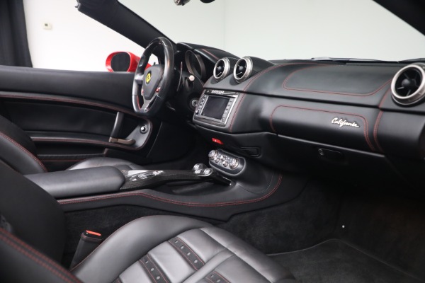 Used 2014 Ferrari California 30 for sale $115,900 at Bentley Greenwich in Greenwich CT 06830 17