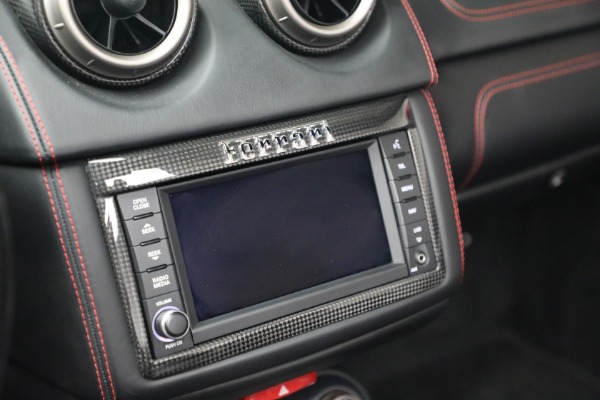 Used 2014 Ferrari California 30 for sale $115,900 at Bentley Greenwich in Greenwich CT 06830 23