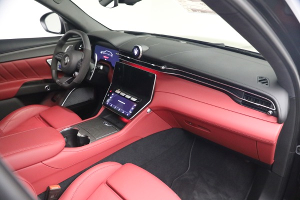 New 2027 Maserati Grecale Trofeo for sale $128,145 at Bentley Greenwich in Greenwich CT 06830 19