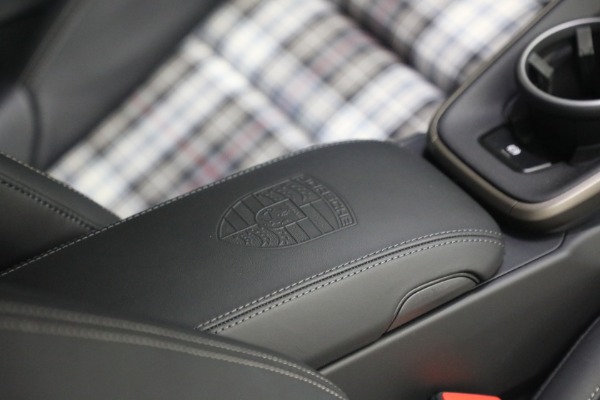 Used 2025 Porsche 911 Turbo 50 Years for sale $355,900 at Bentley Greenwich in Greenwich CT 06830 23