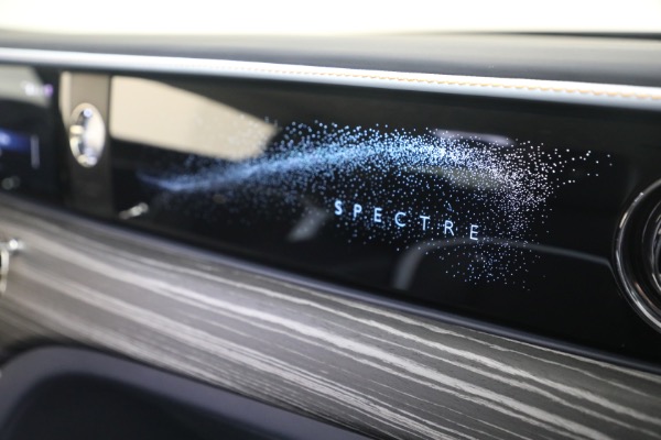 Used 2024 Rolls-Royce Spectre for sale $345,900 at Bentley Greenwich in Greenwich CT 06830 25