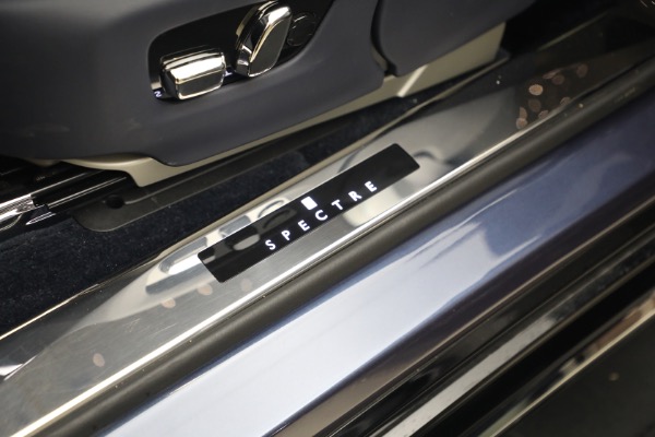 Used 2024 Rolls-Royce Spectre for sale $345,900 at Bentley Greenwich in Greenwich CT 06830 27