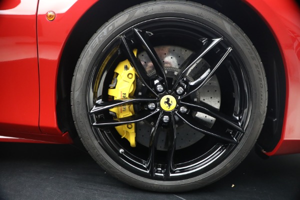 Used 2019 Ferrari 488 Spider for sale $419,900 at Bentley Greenwich in Greenwich CT 06830 26