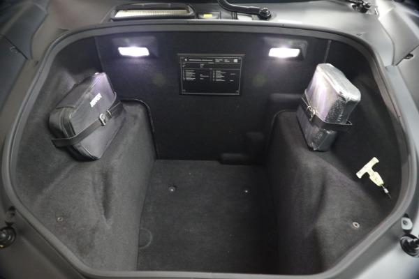 Used 2019 Ferrari 488 Spider for sale $419,900 at Bentley Greenwich in Greenwich CT 06830 27
