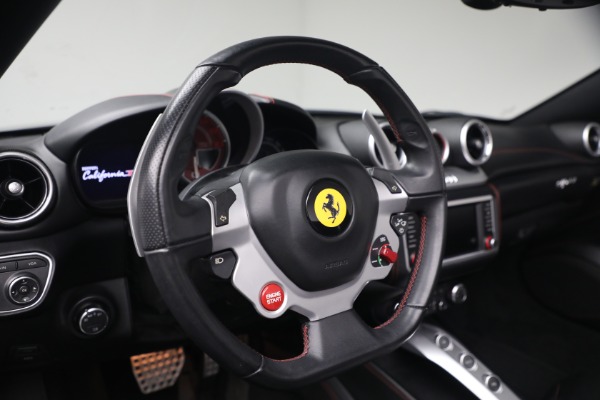 Used 2015 Ferrari California T for sale $139,900 at Bentley Greenwich in Greenwich CT 06830 24