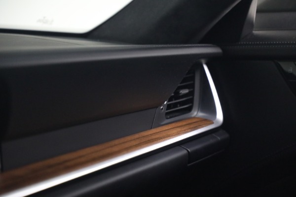 Used 2020 Porsche 911 Carrera 4S for sale $144,900 at Bentley Greenwich in Greenwich CT 06830 21