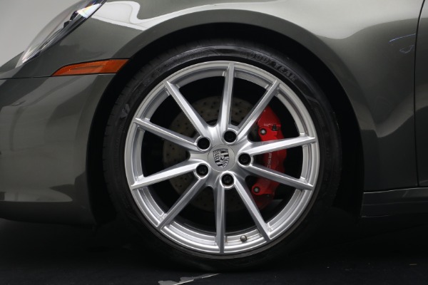 Used 2020 Porsche 911 Carrera 4S for sale $144,900 at Bentley Greenwich in Greenwich CT 06830 28