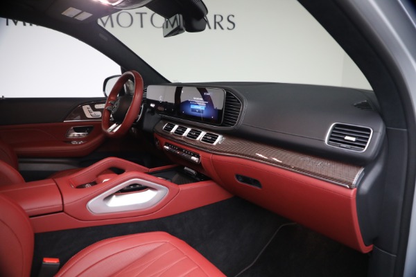 Used 2026 Mercedes-Benz GLS AMG GLS 63 for sale $139,900 at Bentley Greenwich in Greenwich CT 06830 21