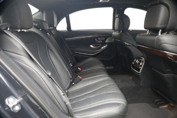 Used 2019 Mercedes-Benz S-Class S 560 4MATIC for sale $49,900 at Bentley Greenwich in Greenwich CT 06830 21