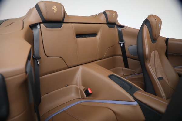 Used 2025 Ferrari Roma Spider for sale $309,900 at Bentley Greenwich in Greenwich CT 06830 21
