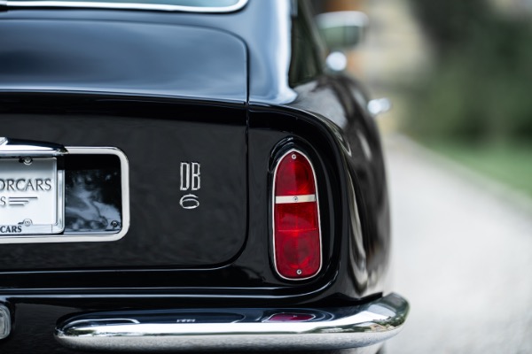 Used 1968 Aston Martin DB6 for sale Call for price at Bentley Greenwich in Greenwich CT 06830 13