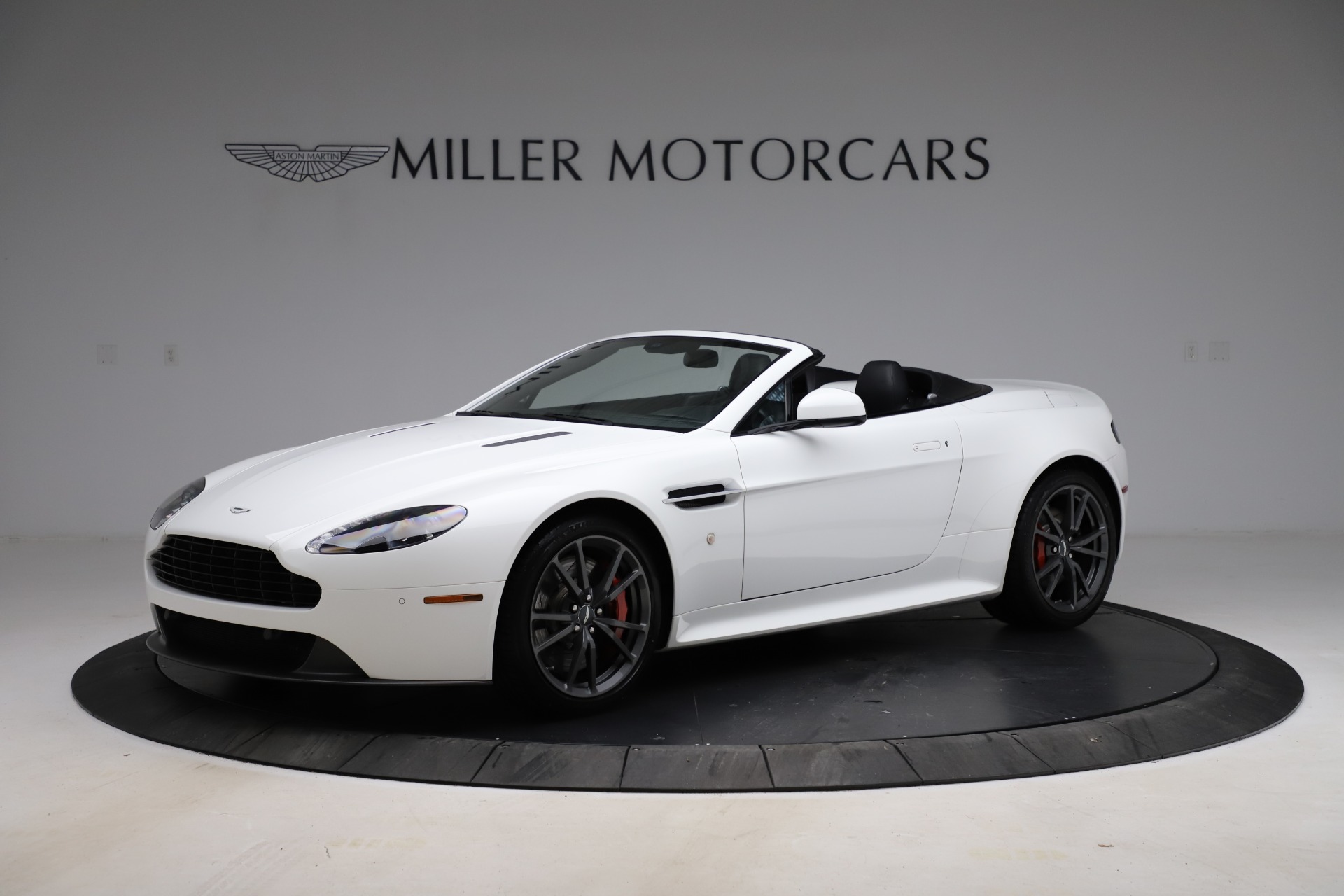 Used 2015 Aston Martin V8 Vantage GT Roadster for sale Sold at Bentley Greenwich in Greenwich CT 06830 1