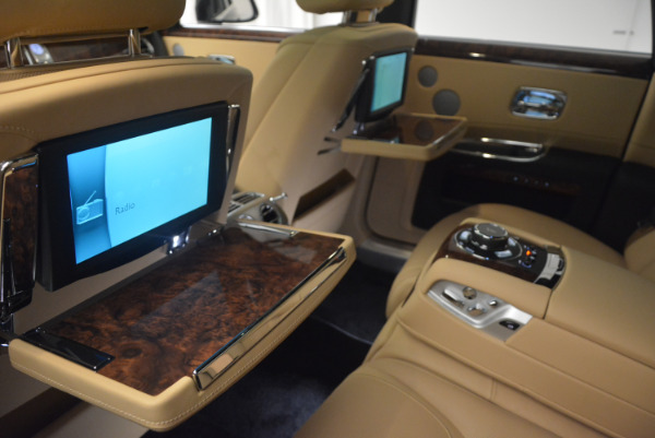 Used 2017 Rolls-Royce Ghost for sale Sold at Bentley Greenwich in Greenwich CT 06830 28