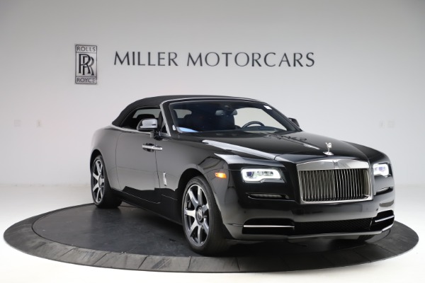 Used 2017 Rolls-Royce Dawn for sale Sold at Bentley Greenwich in Greenwich CT 06830 25