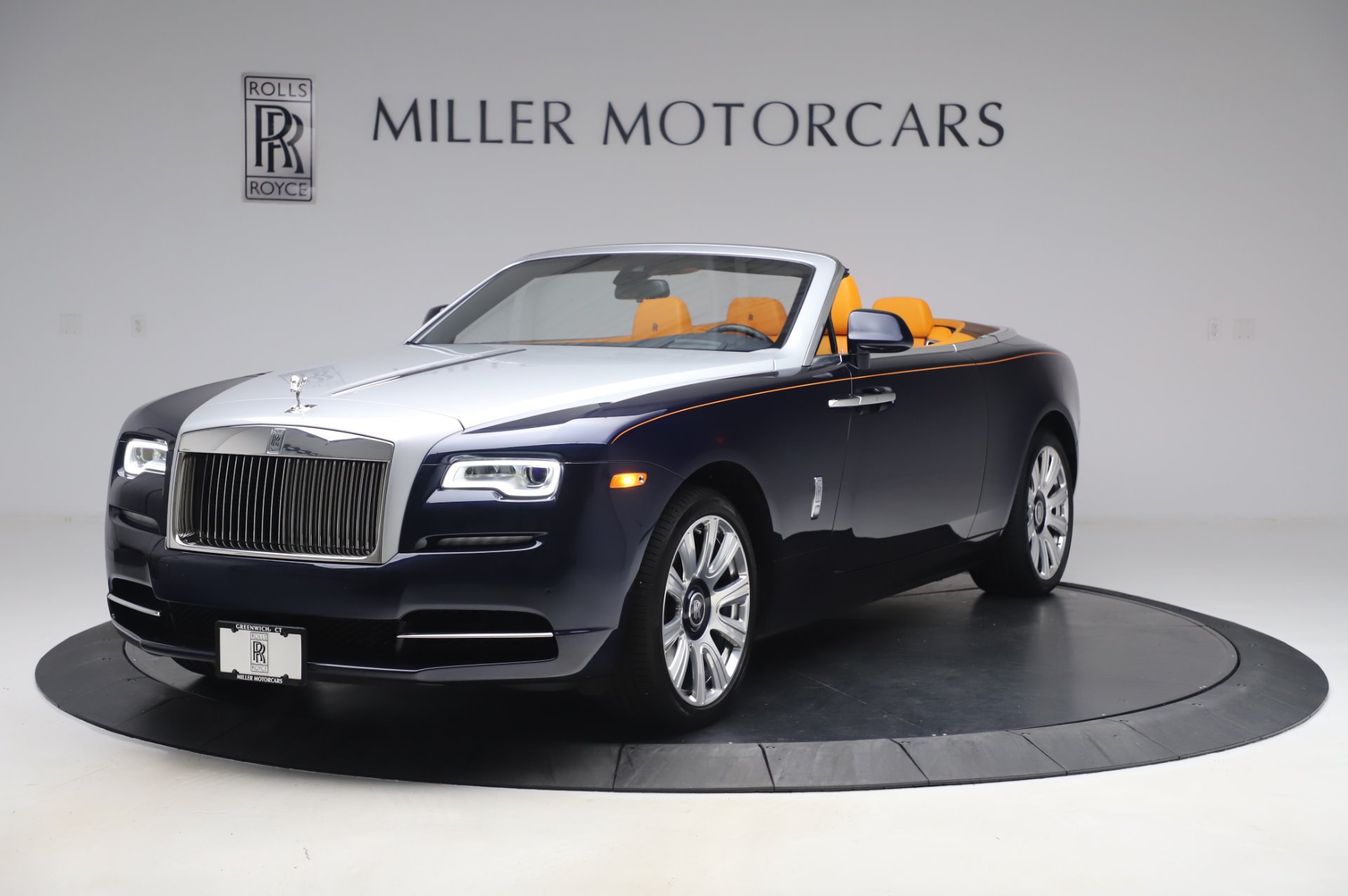 Used 2017 Rolls-Royce Dawn for sale Sold at Bentley Greenwich in Greenwich CT 06830 1