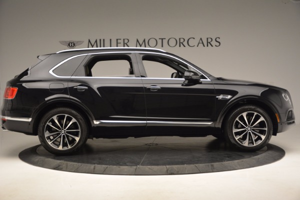 Used 2017 Bentley Bentayga for sale Sold at Bentley Greenwich in Greenwich CT 06830 9